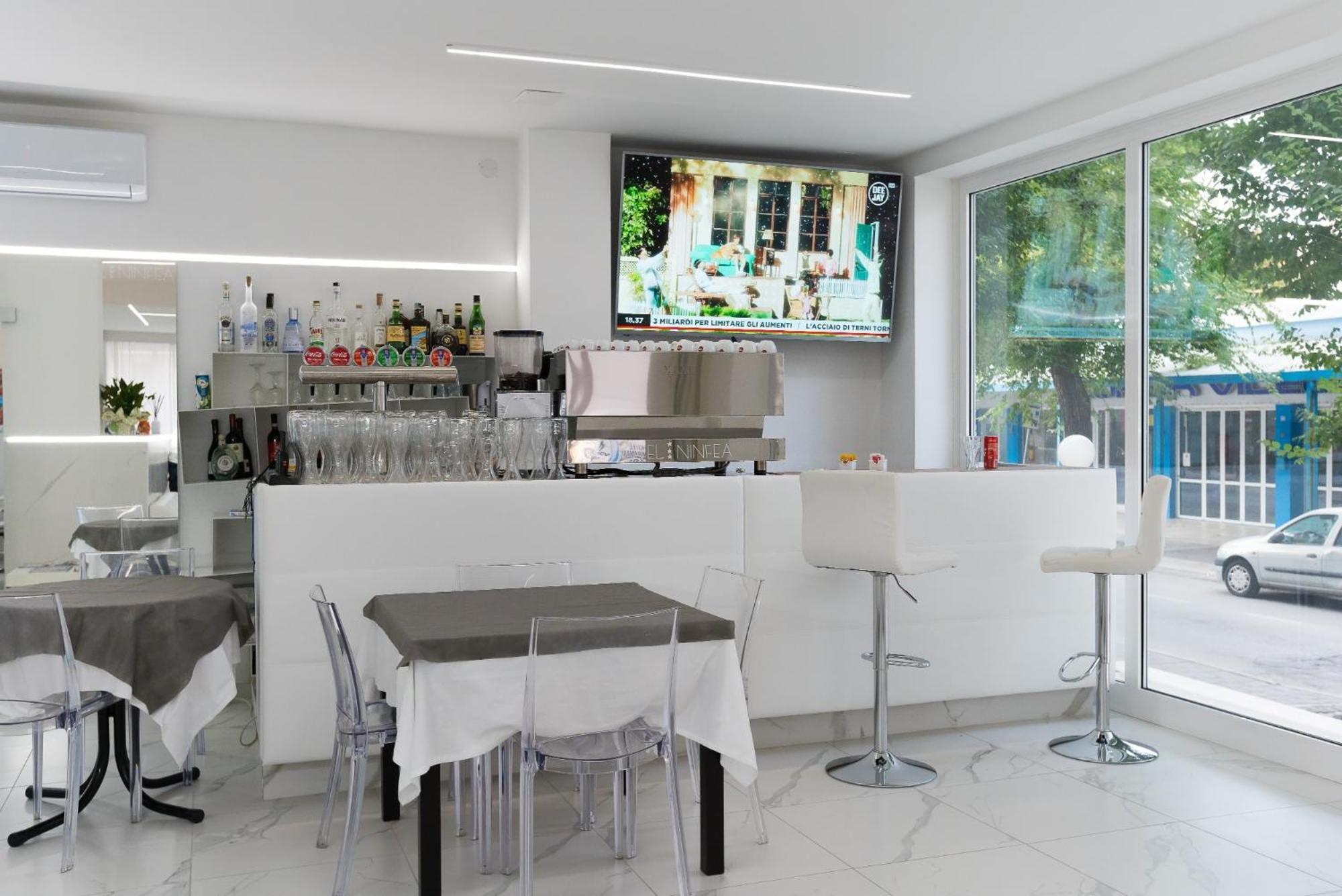 Hotel Ninfea Cattolica Buitenkant foto